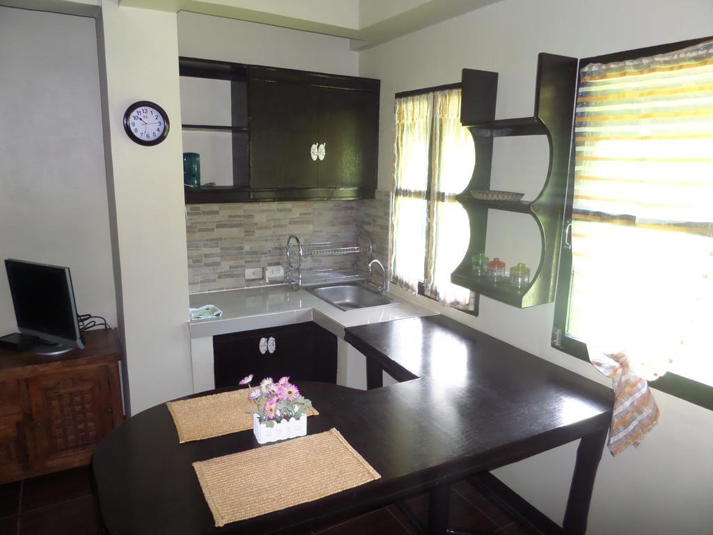 Casa Mia Resort Puerto Galera Chambre photo
